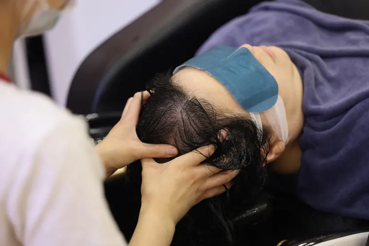好青丝养发园岭店服务环境实拍：经常染烫的人头皮怎么养护？染烫前后护理指南