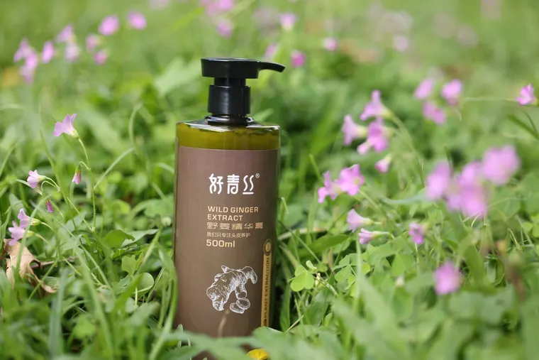 好青丝养发草本成分展示实拍：头疗SPA适合搭配草本养发吗？组合方案