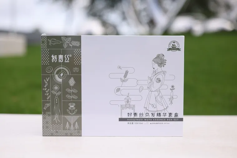 好青丝养发头皮检测与防脱养护服务场景实拍：深圳上班族熬夜脱发护理